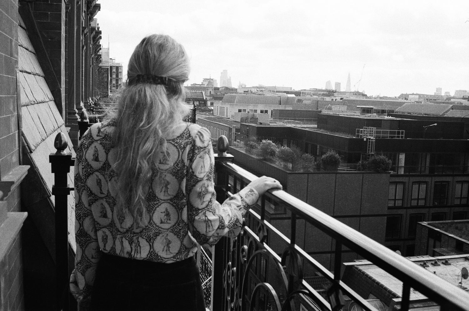 Tawaraya Shirt—Tile