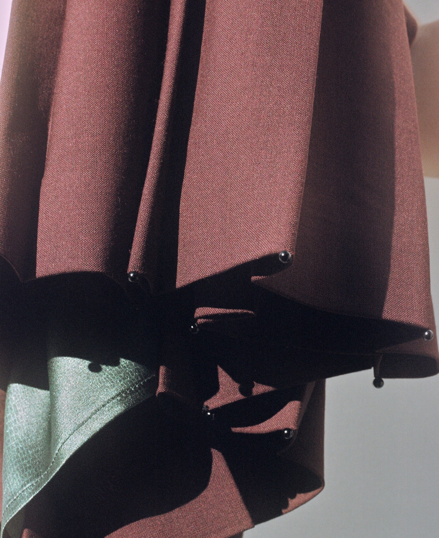 ★[Kashiko] Jewel cocktail Pleats Skirt Pants (2色) DA2006 EDEN, Mesh skirt with ties (DA2006) | Grishko® Buy